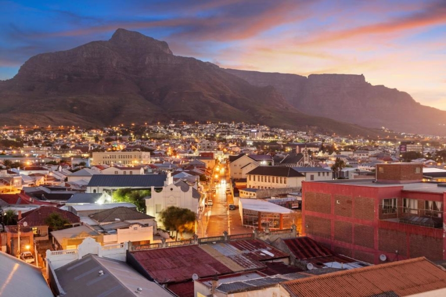 To Let 1 Bedroom Property for Rent in Woodstock Western Cape